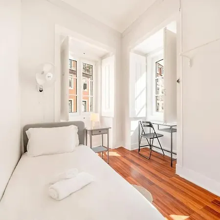 Guestready - Feels Like In Lissabon
